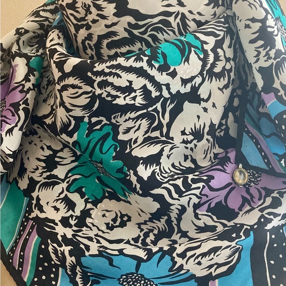 Vintage HONEY silk scarf - Picture 2 of 14